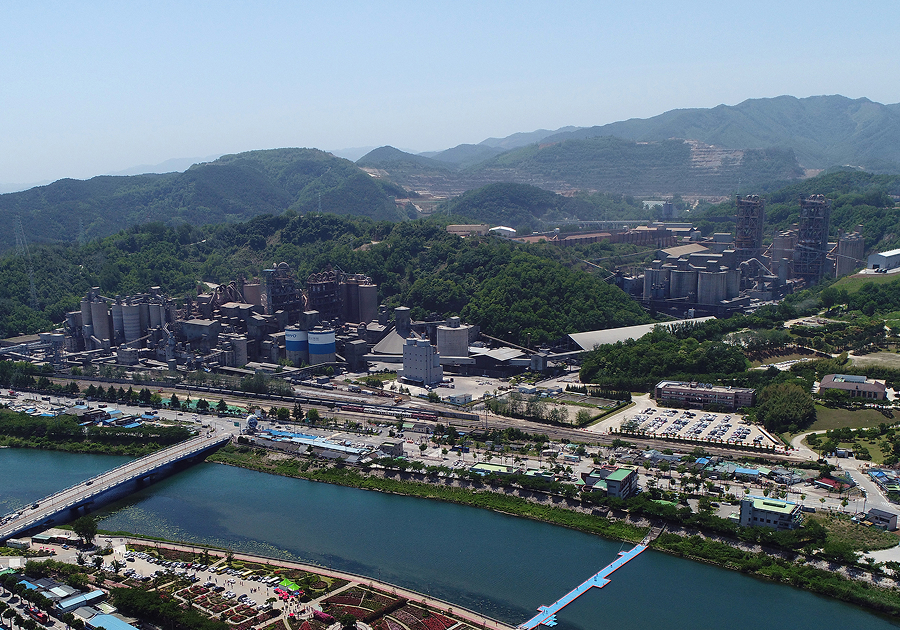 01. 건설 기초소재 수직계열화 완성